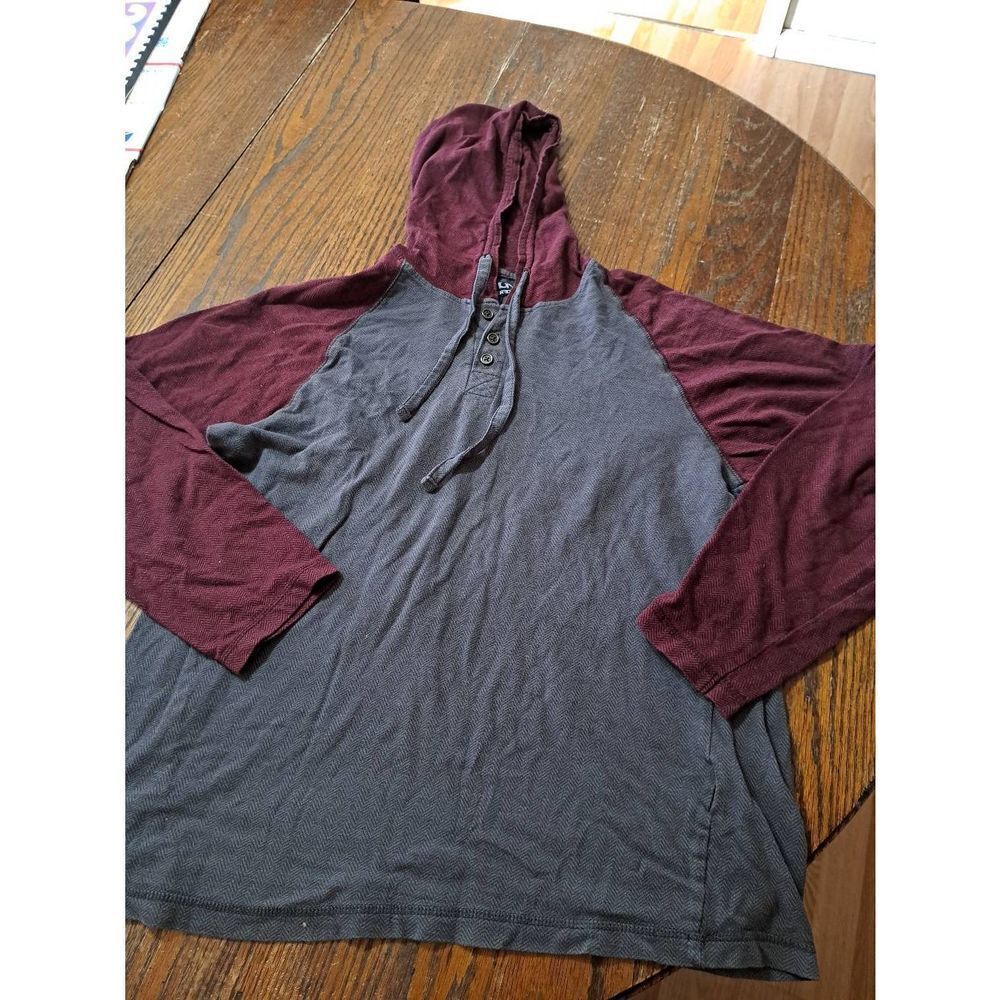 XL Distortion Maroon Grey Long Sleeve 3 Buttin Pullover Hooded Shirt Top Hoodie